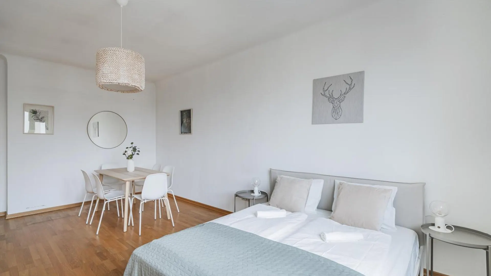 Gemuetliche 2-Zimmer Wohnung Im Herzen Wiens Apartamento Viena